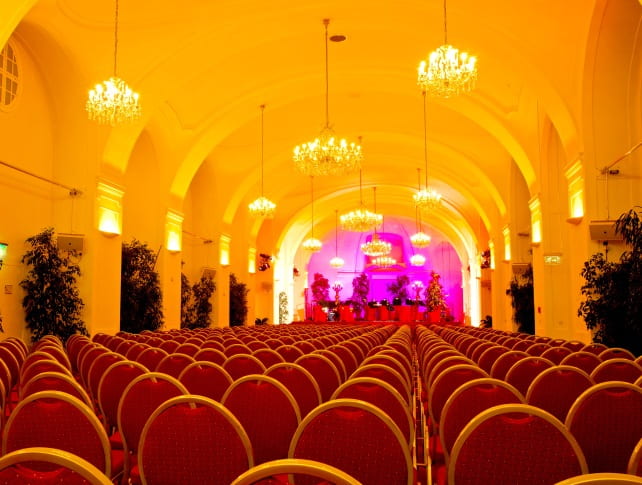 Schönbrunn Palace and Concert in Orangery