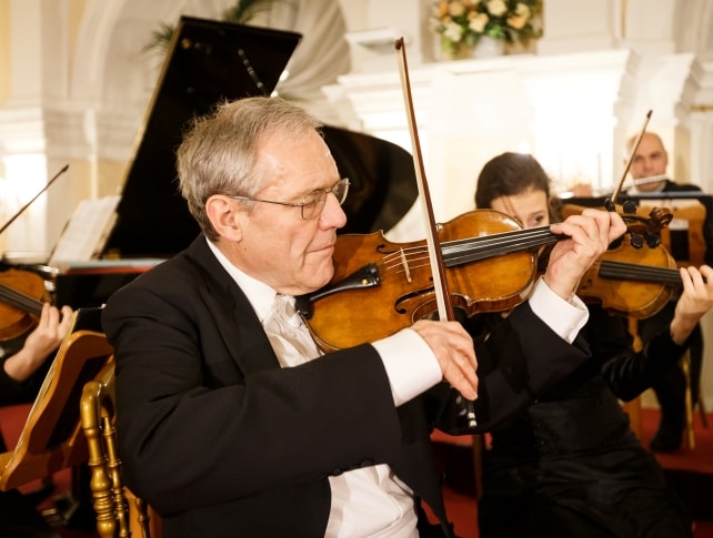 First violin at Strauss & Mozart Concert in Kurslon Vienna