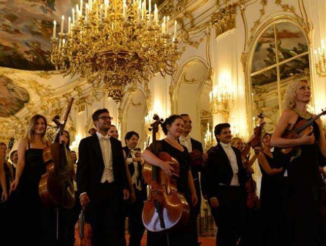Schönbrunn Palace Orchestra 